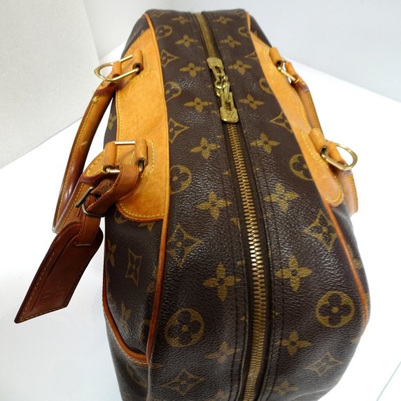 Louis Vuitton Handbags - Auth LOUIS VUITTON Deauville Weekend Duffel Bowler